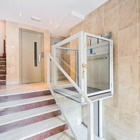 Iloftmalaga Plaza De Flores Apartment Malaga